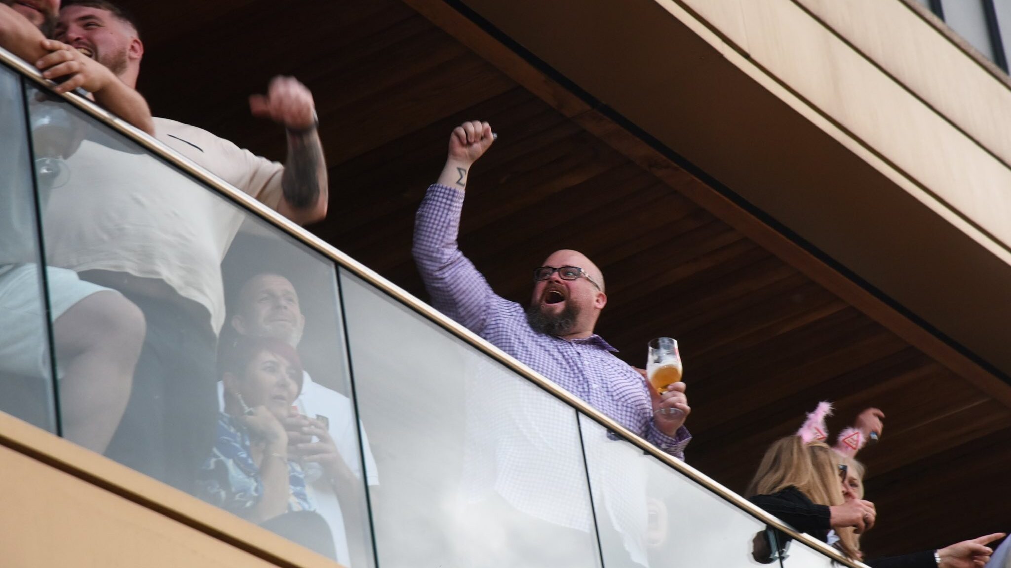 How to Sponsor a Race at Owlerton Stadium - Owlerton Stadium